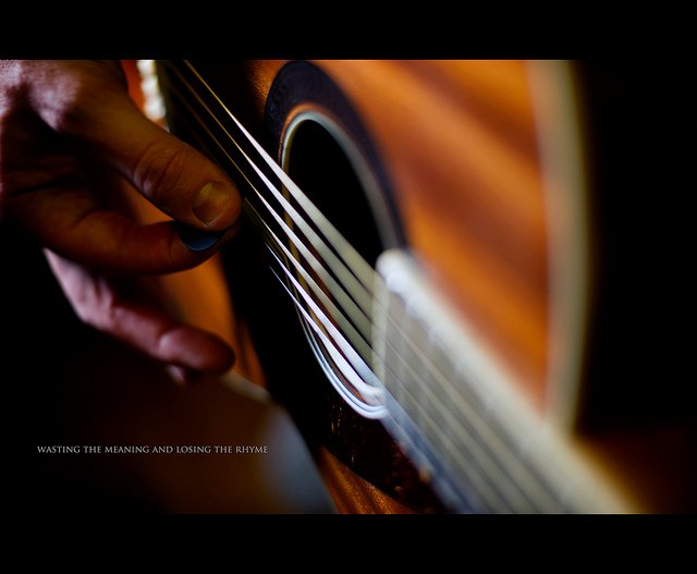 guitare-bokeh-objectif-50mm